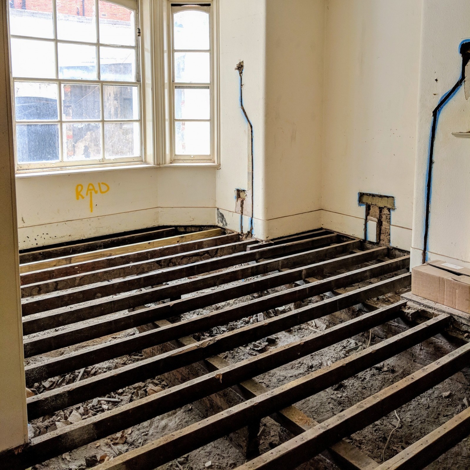 Underfloor on sale board insulation